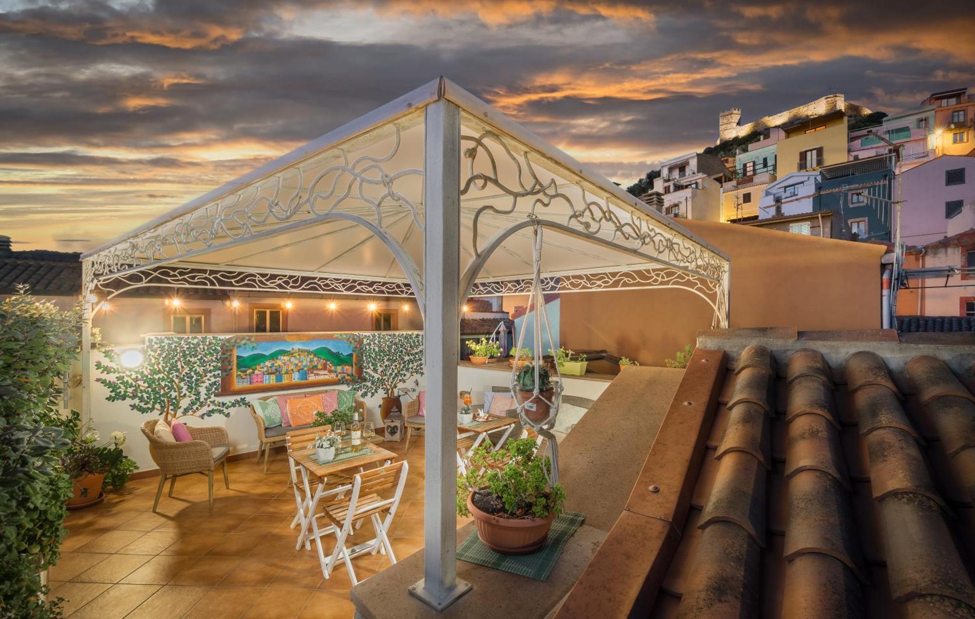 Bosa Queen House ภายนอก รูปภาพ